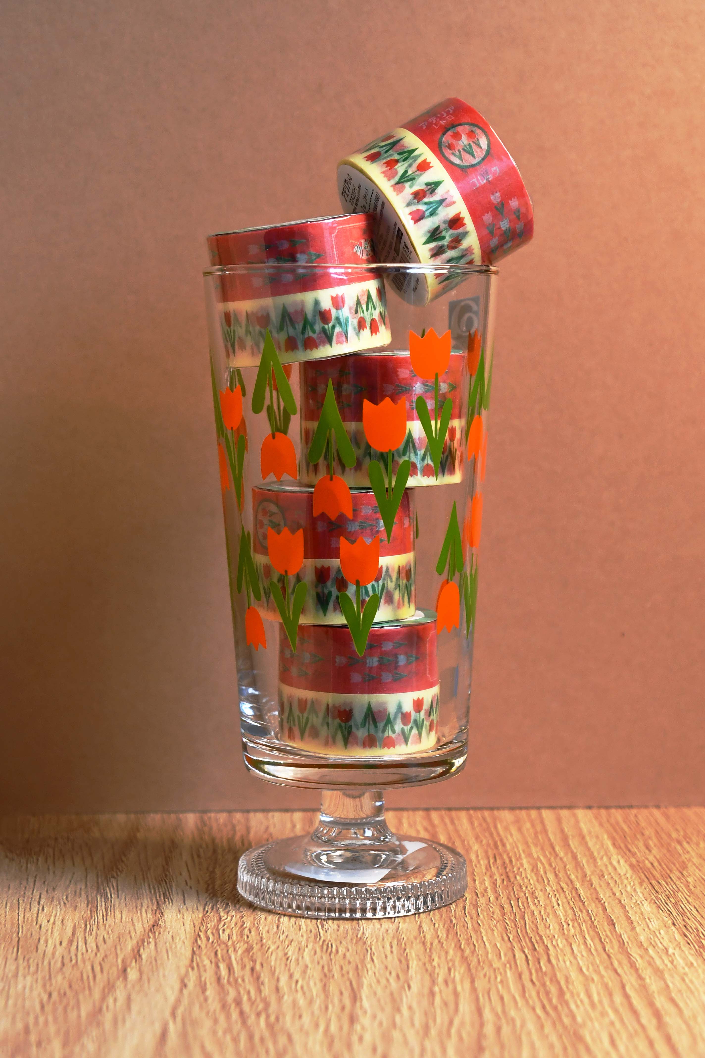 Aderia Retro Cup with leg glassware, Japanese retro illustration and high-quality design