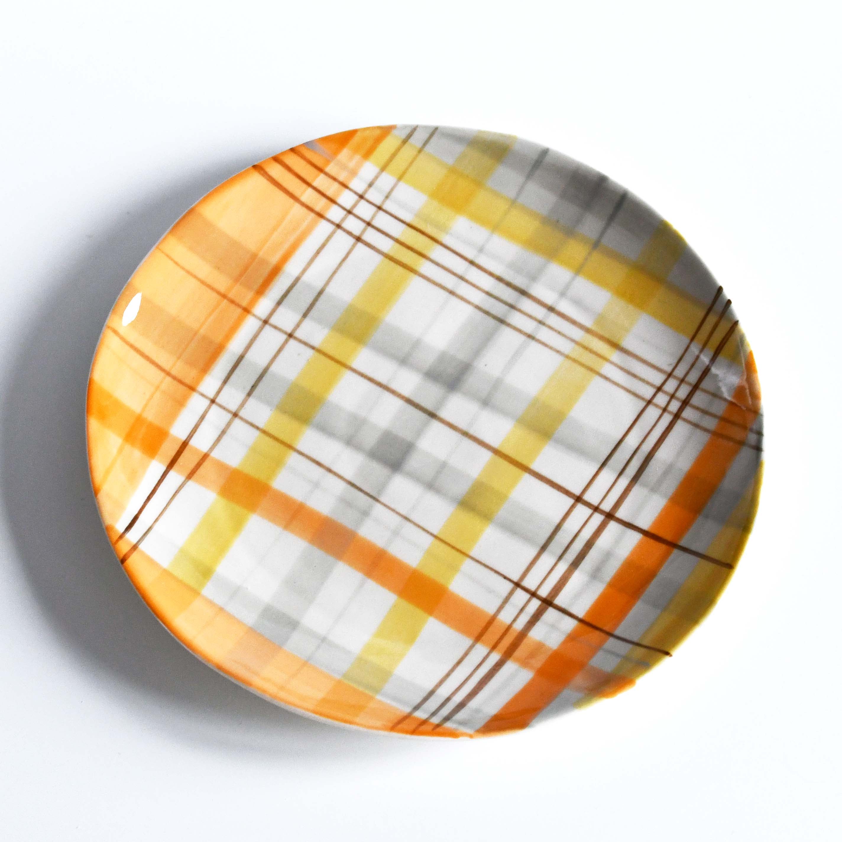 BISQUE Carreaux Hand-written checked Plate CDF Yellow Brown