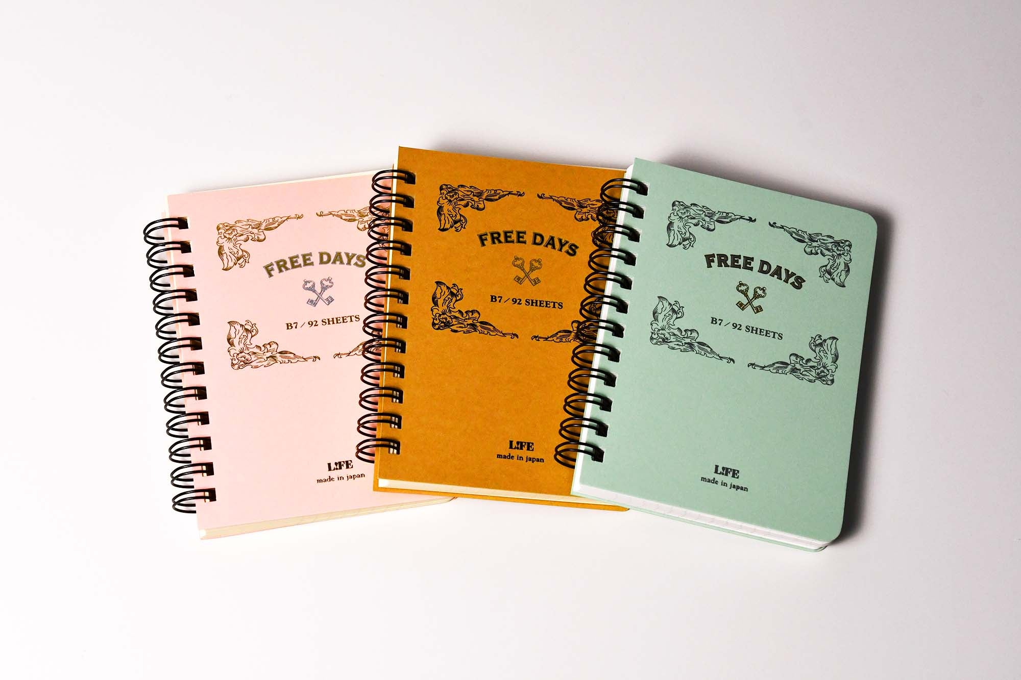 LIFE FREE DAYS B7 92 Sheets Notebooks Pocket Journal Made in Japan
