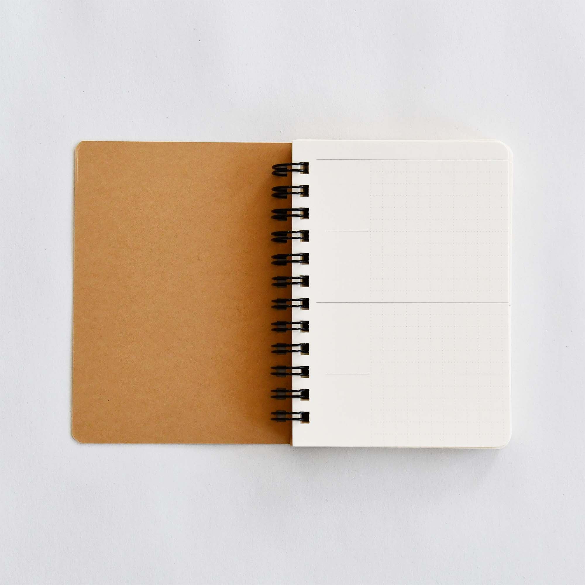 LIFE FREE DAYS B7 92 Sheets Notebooks Pocket Journal Marron Made in Japan