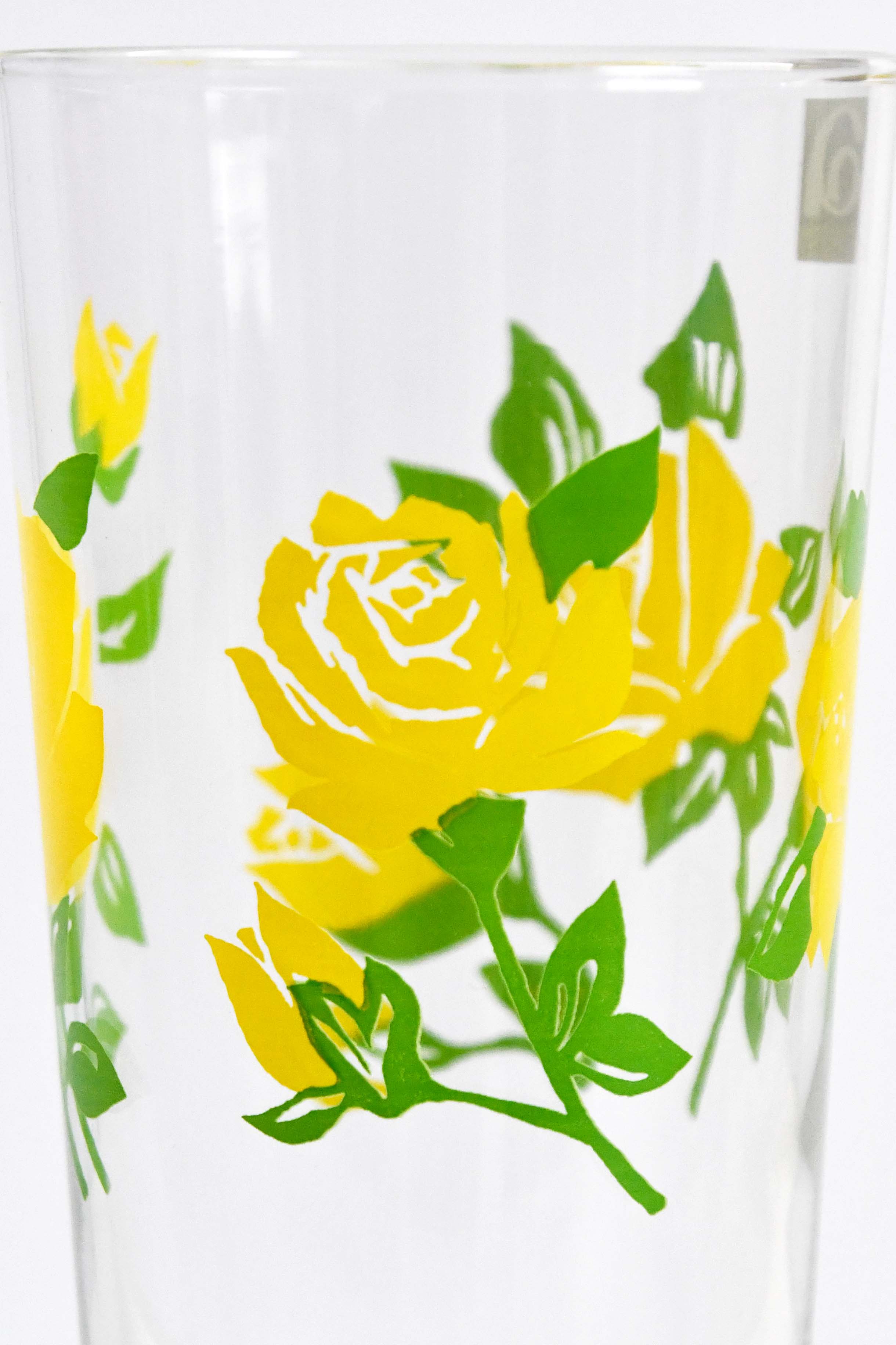 Aderia Retro Cup with leg glassware, Japanese retro illustration and high-quality design