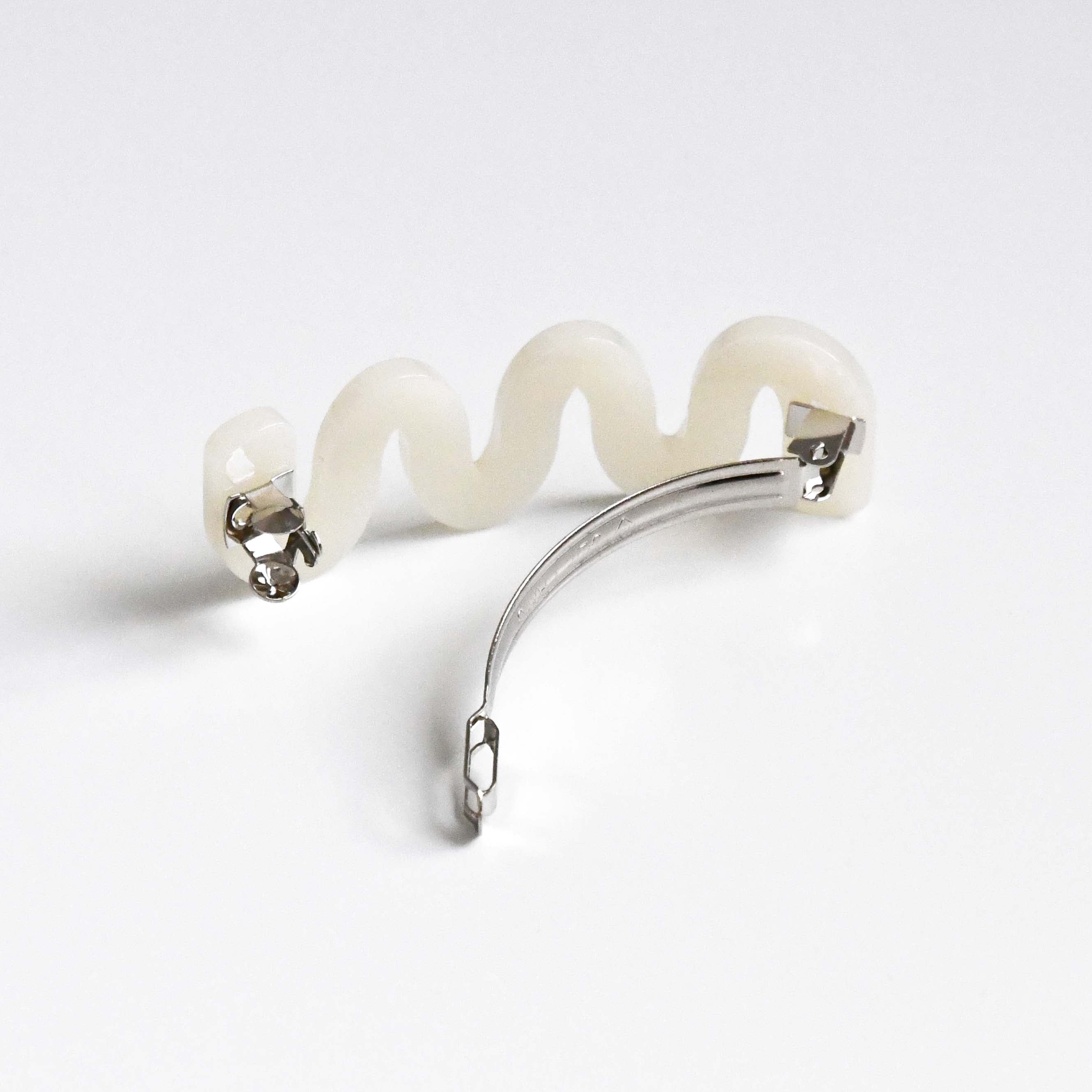 bibmilk Wave Hair barrette White, Korean fashion