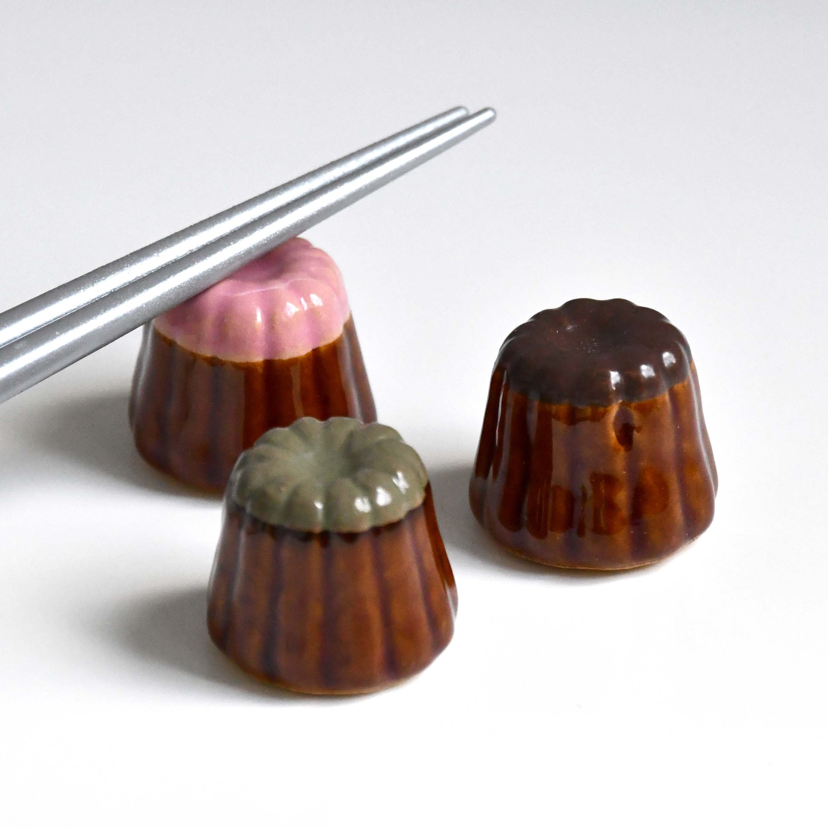 Ihoshiro Ceramic Kiln Minoyaki Canele Motif Chopsticks Rest, Japanese ceramic product