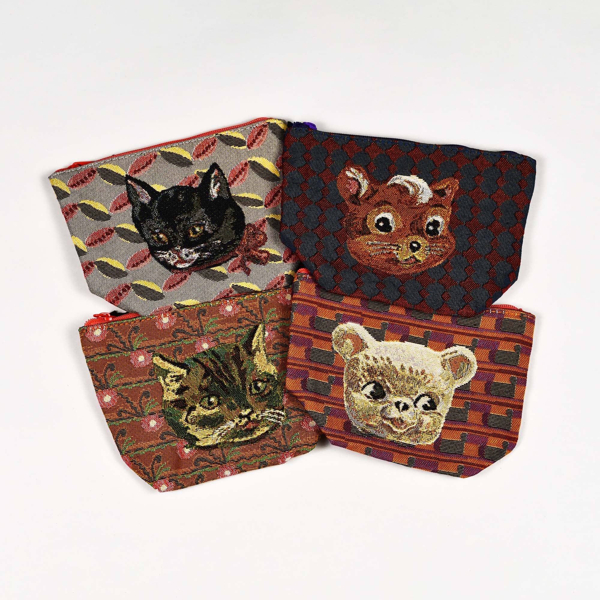 Nathalie Lete] Animal Motif Pouch - Squirrel – iii Design Shop